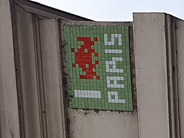 Picture of a mosaic on a wall