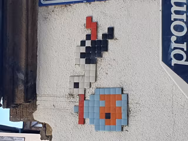 Picture of a mosaic on a wall