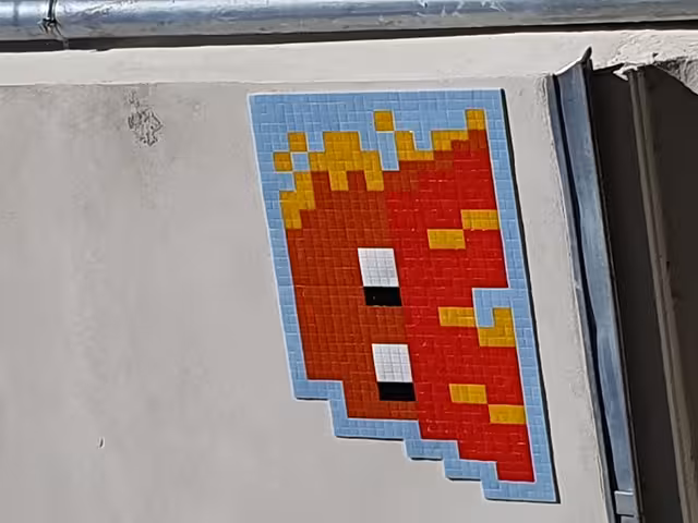 Picture of a mosaic on a wall
